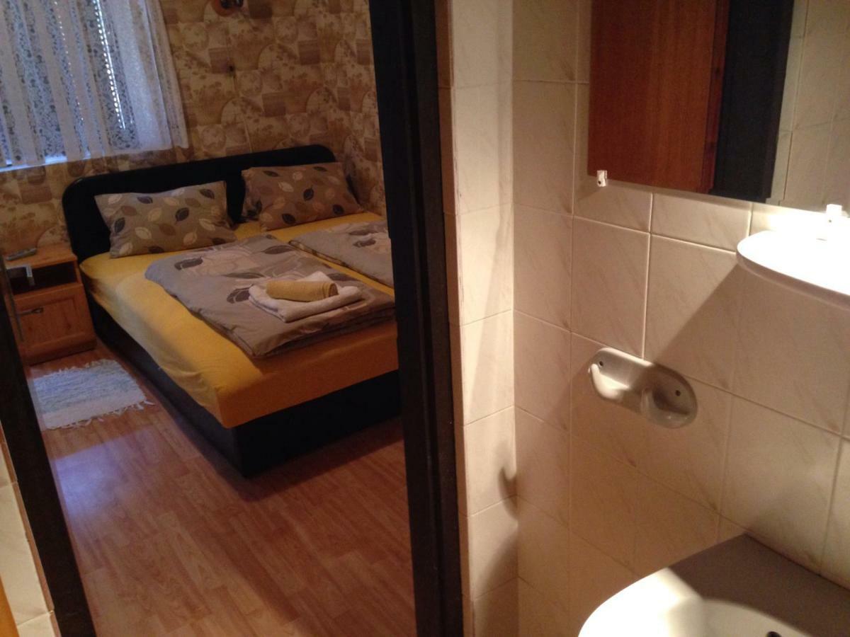 Abszolut Vendeghaz Keszthely Exteriör bild